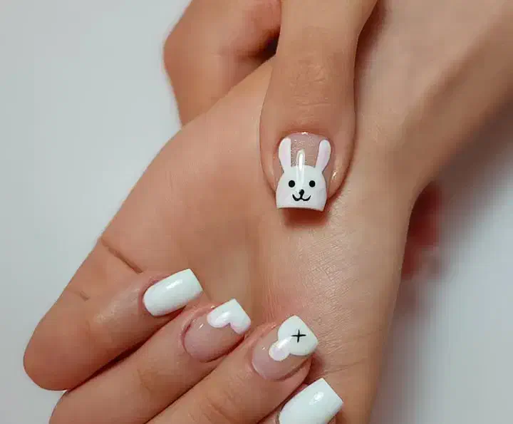 آموزش و خدمات کاشت ناخن با قیمت باورنکردنی|خدمات آموزشی|ایذه, |دیوار