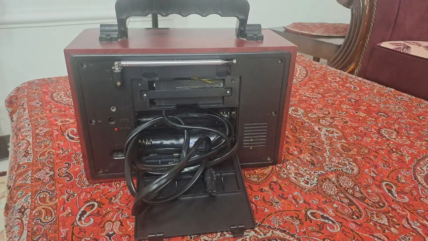 رادیوفلشخور|سیستم صوتی خانگی|سراب, |دیوار