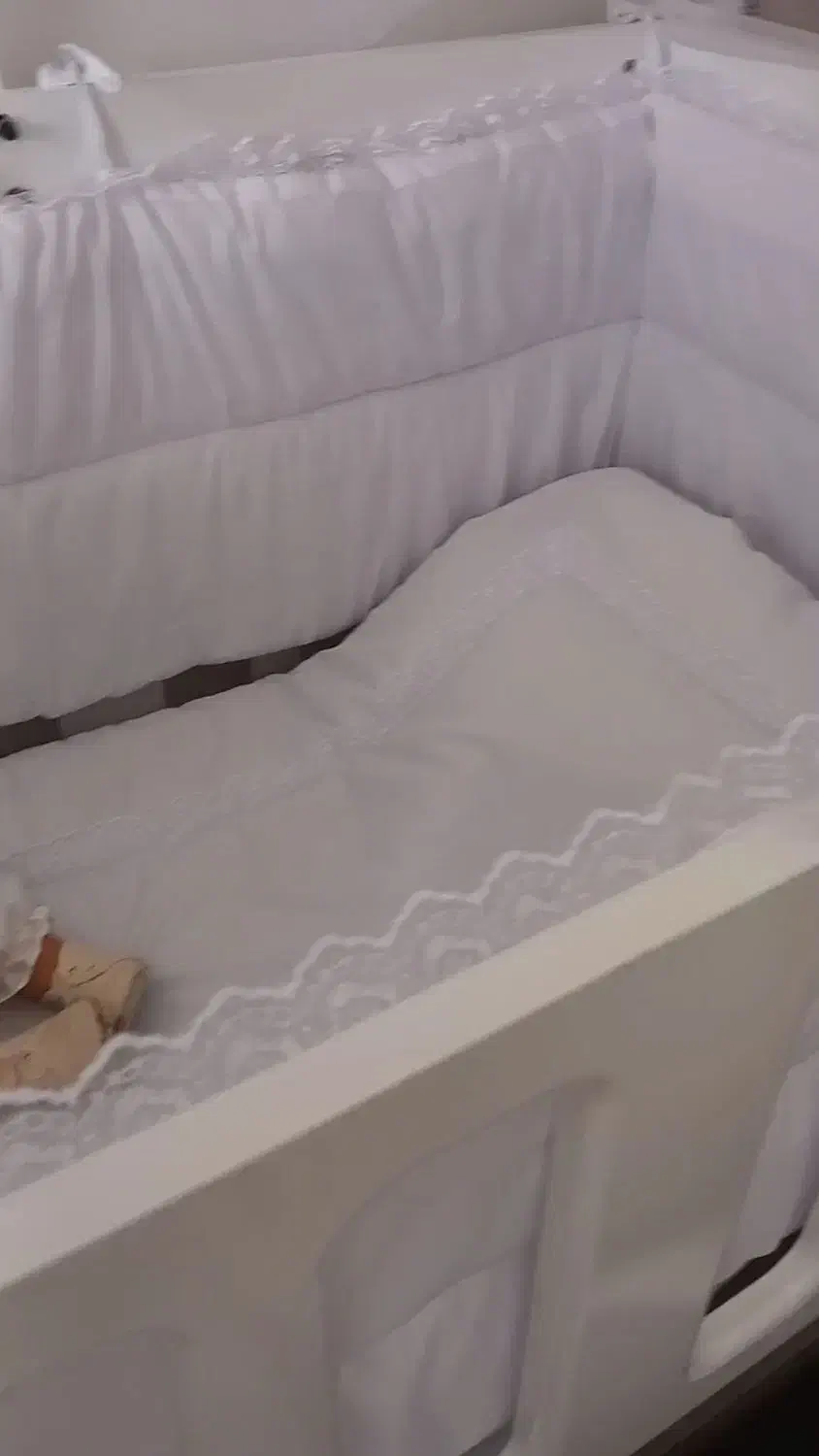 تخت گهواره ای کنار تخت مادر|تخت و سرویس خواب|اراک, |دیوار