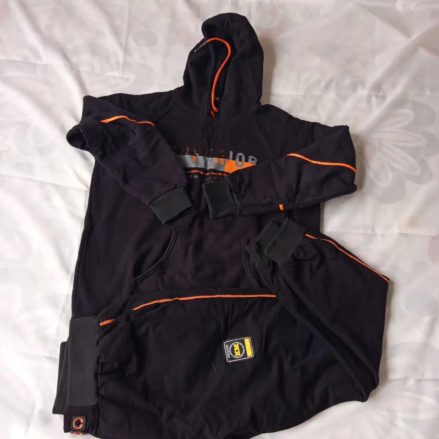 پوشاک|لباس|کرج, عظیمیه|دیوار