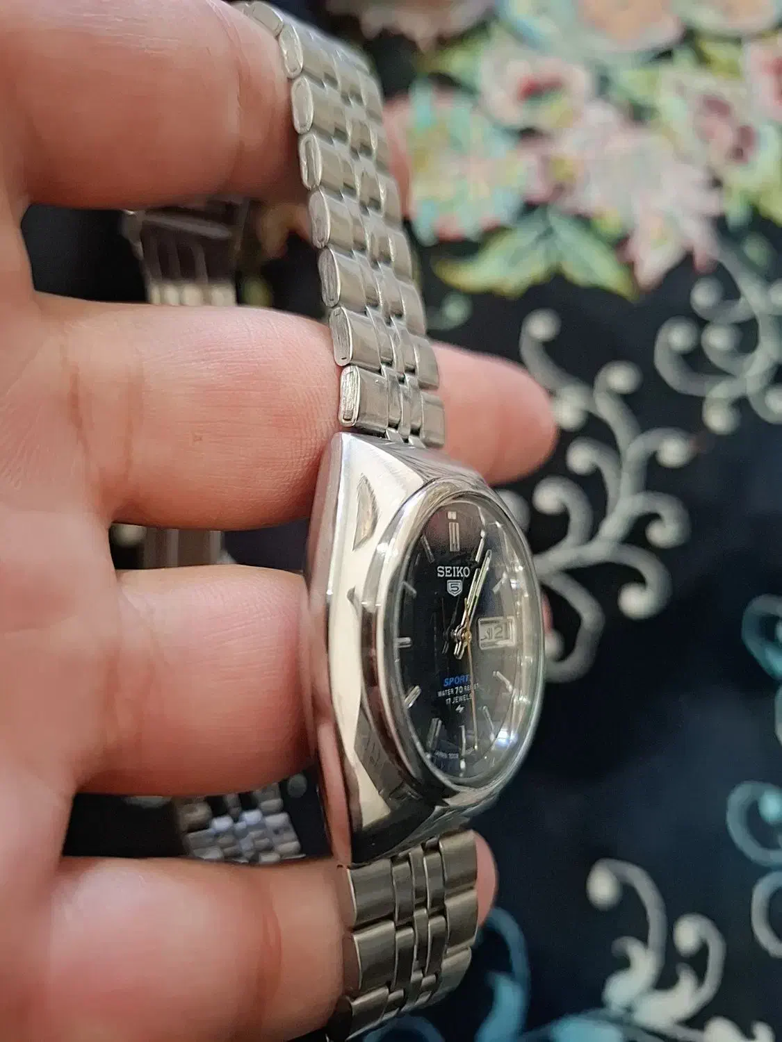 ساعت سیکو۵|ساعت|جوانرود, |دیوار