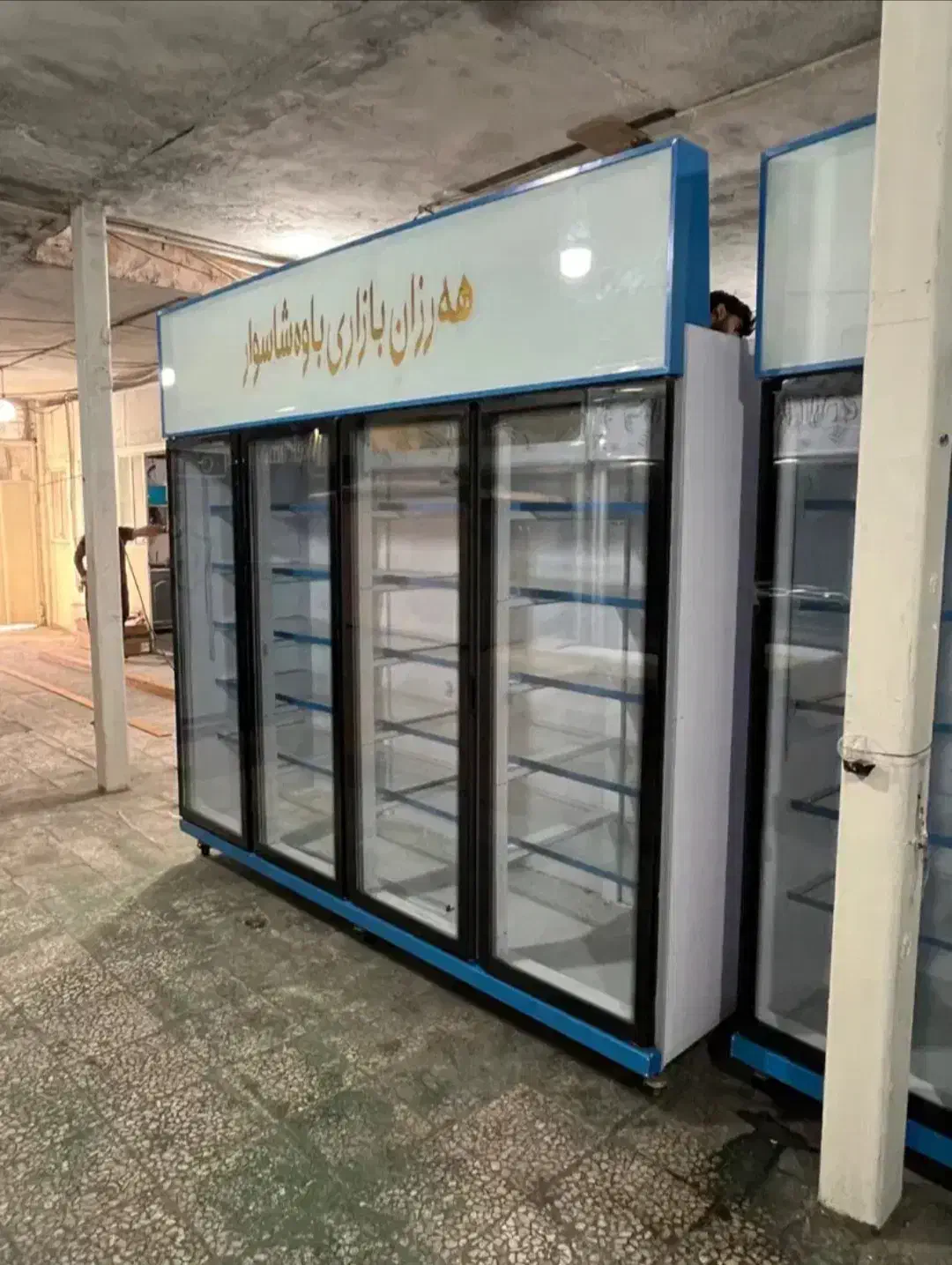 ویترینی ایستاده لبنیاتی قصابی کبابی قنادی پروتئینی|فروشگاه و مغازه|تهران, صادقیه|دیوار