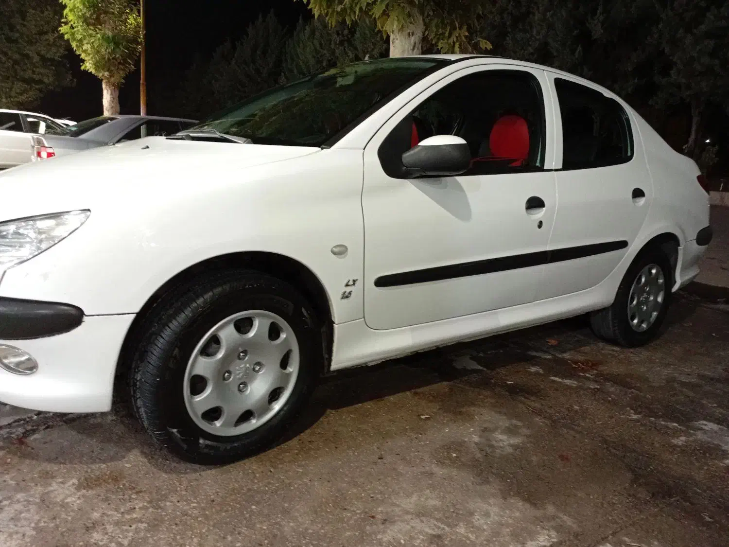 /۲۰۶ اس دی مدل ۹۷ در حد/فیدیلیتی نیو پرایم/|خودرو سواری و وانت|خرم‌آباد, |دیوار