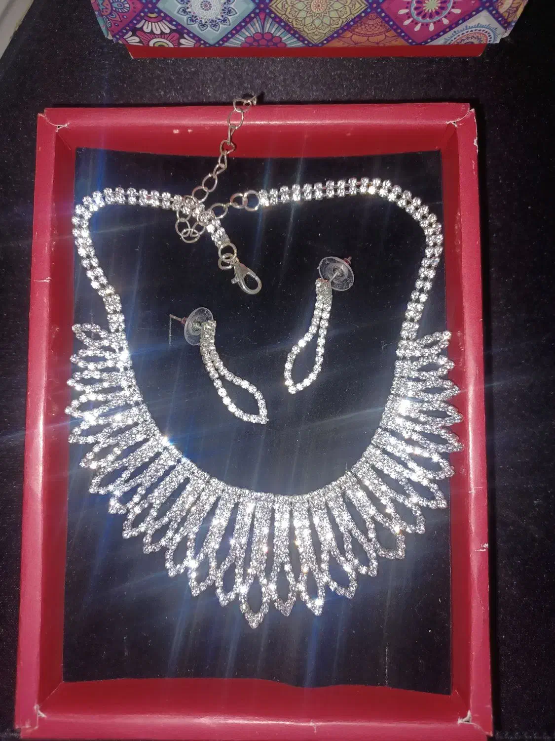 نیم ست|بدلیجات|قم, نیروگاه|دیوار