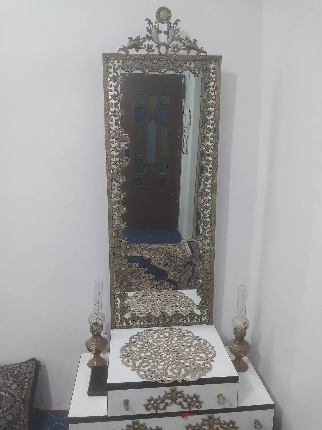 اینه دست ساز برنج بفروش میرسه قیمت ۱۰۰۰۰۰۰۰ تومان|آینه|الیگودرز, |دیوار