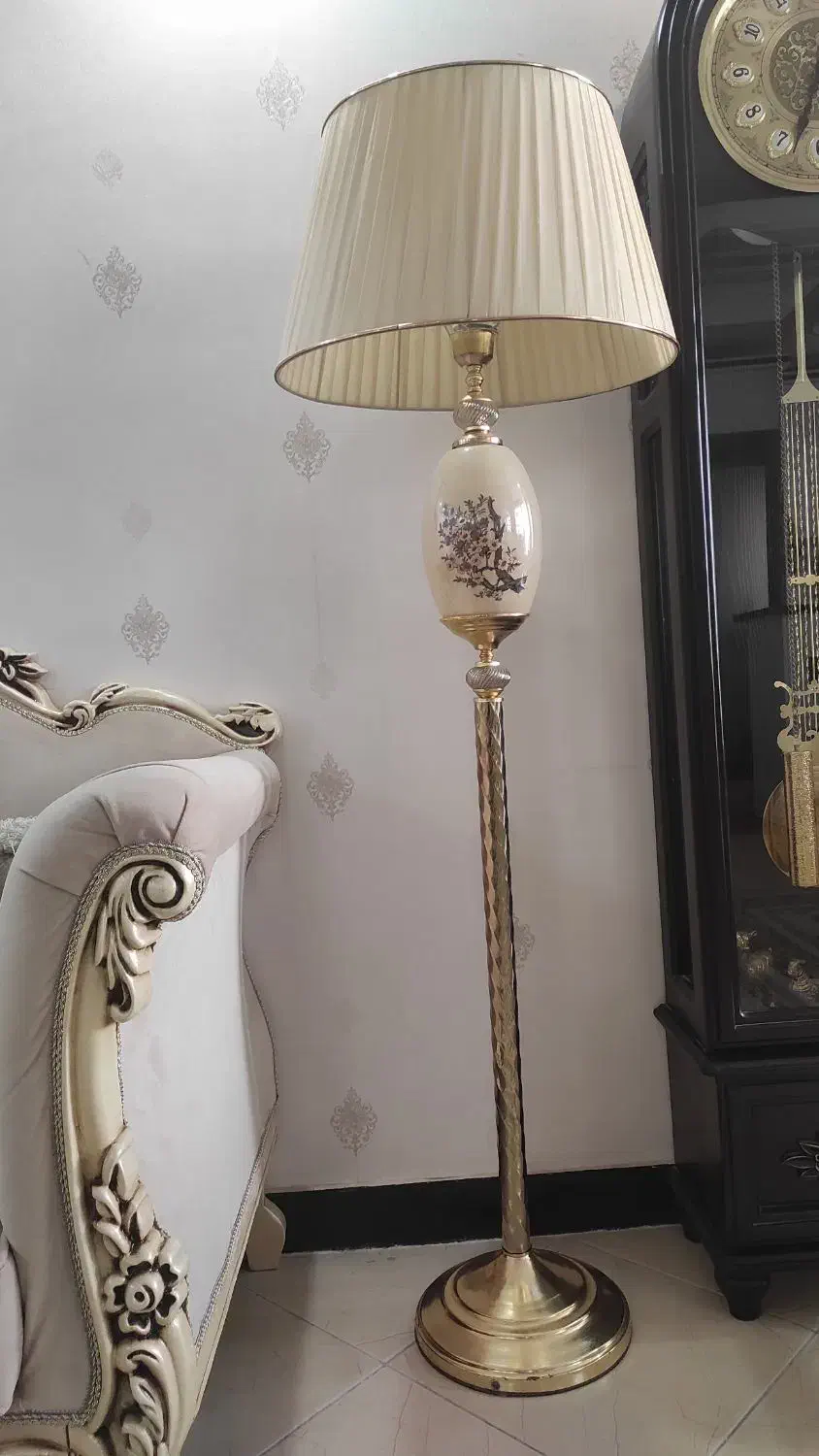 آباژور|چراغ خواب و آباژور|نهاوند, |دیوار