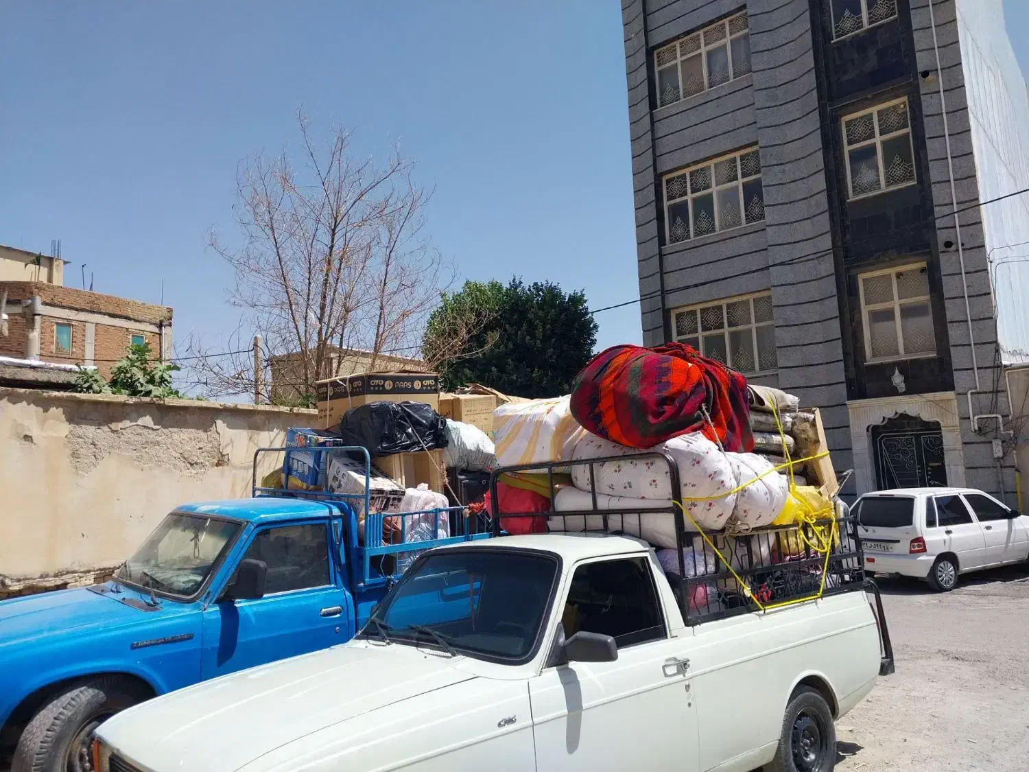 حمل بار وباربری اثاثیه منزل ومبلمان باکارگران ماهر|خدمات حمل و نقل|ایلام, |دیوار