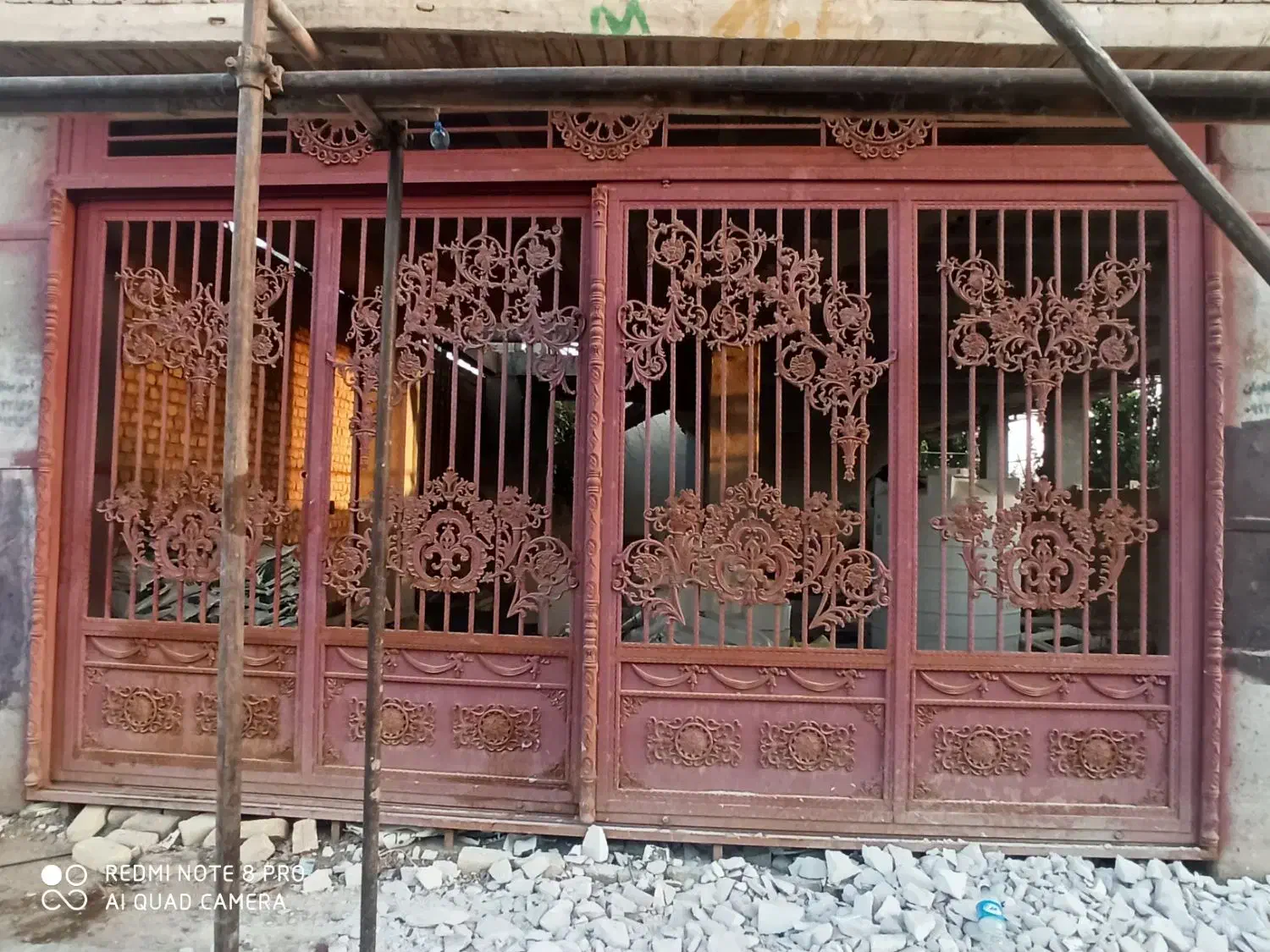 درب اهنی|مصالح و تجهیزات ساختمان|شاهین‌شهر, شهرک گلدیس|دیوار