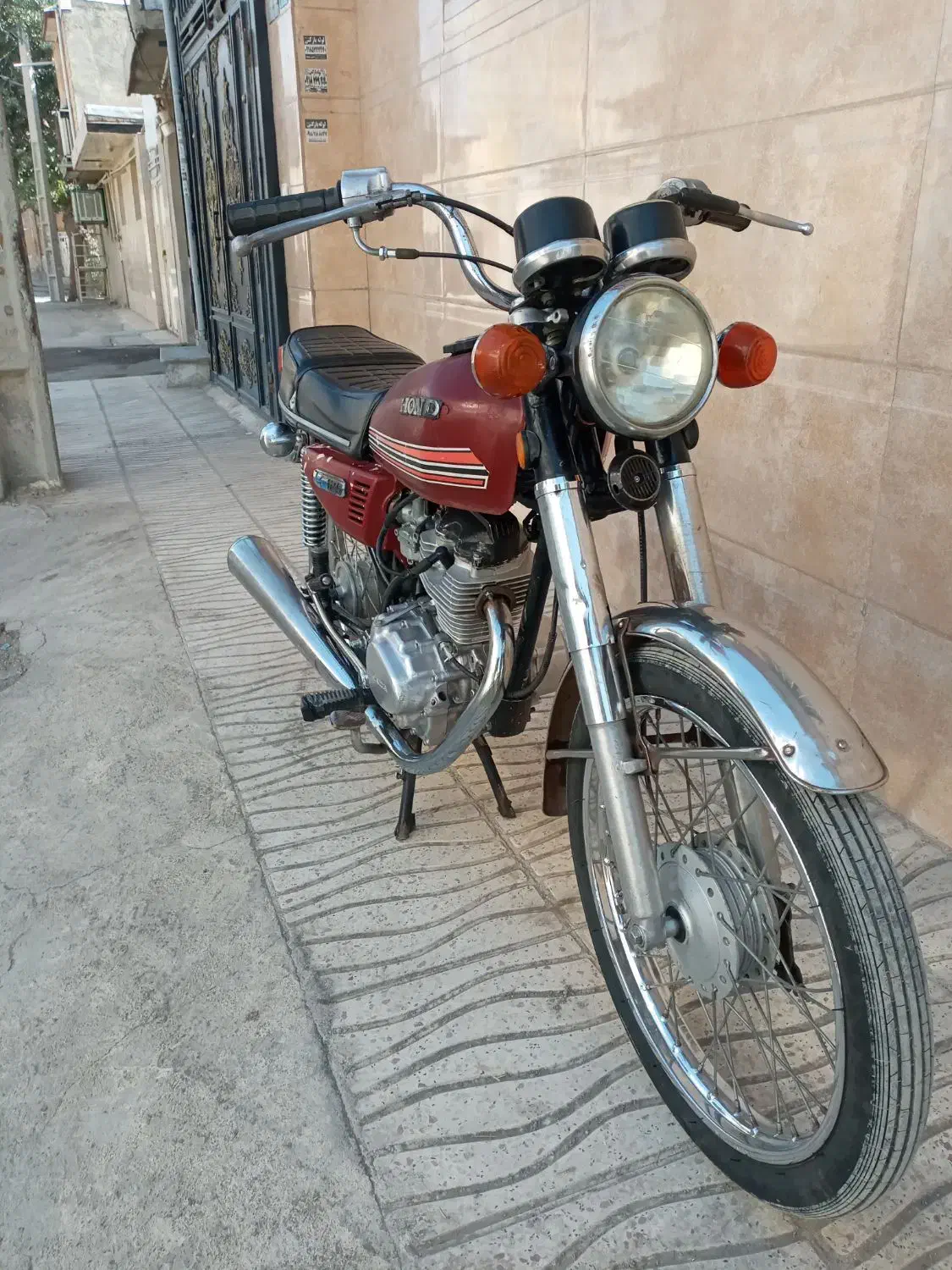 موتور ۶۱ ژاپنی درحد با برگه|موتورسیکلت|کرمانشاه, |دیوار