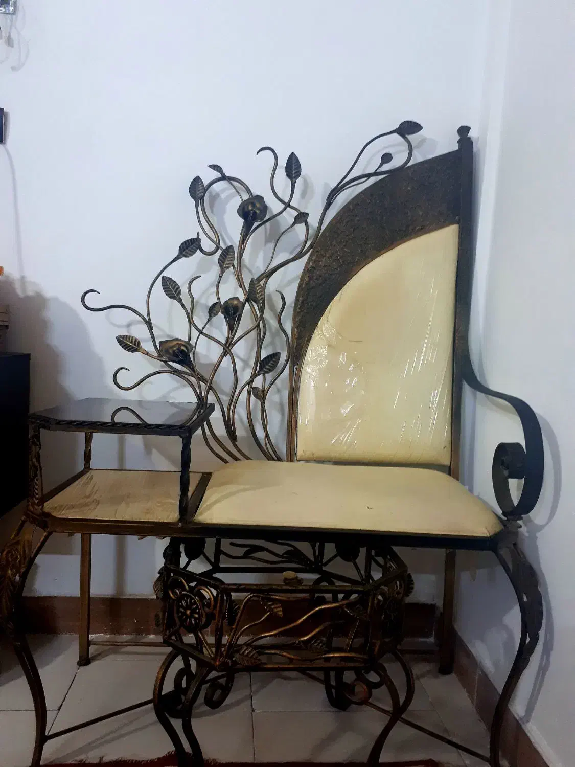 میزتلفن فرفورژه طرح هخامنش|میز تلفن|مشهد, یوسفیه (شهرک غرب)|دیوار