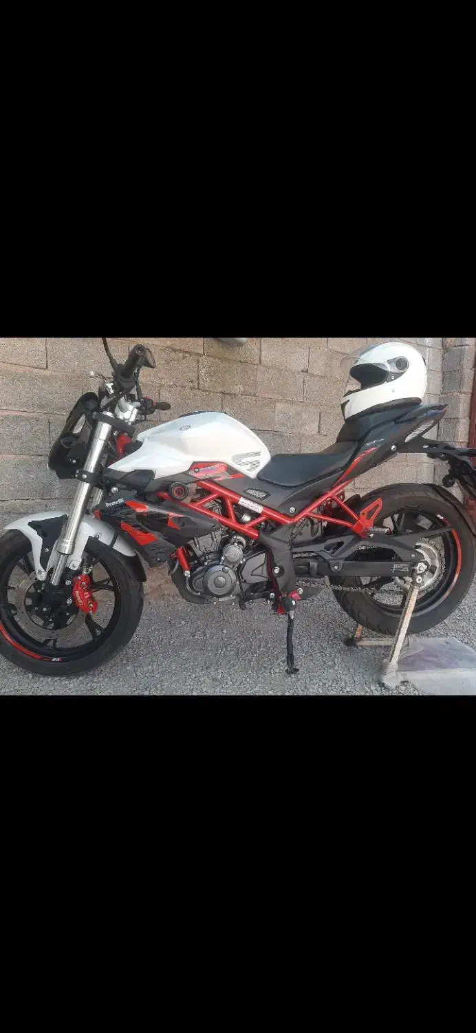 بنلی ۲۵۰سی سی استثنایی|موتورسیکلت|شیراز, شهرک امیر کبیر|دیوار