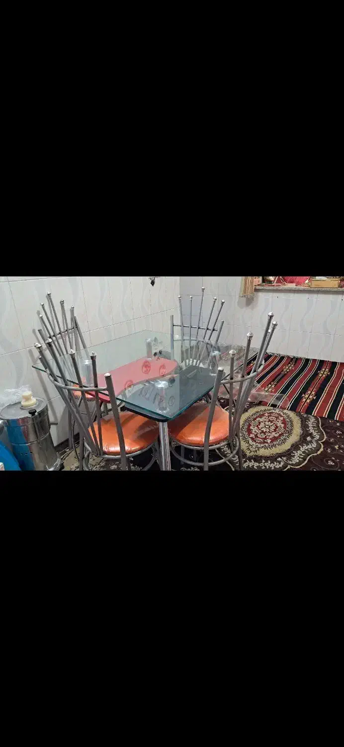 میز ناهار خوری شیشه ای مربع|میز و صندلی غذاخوری|شیراز, نصر|دیوار