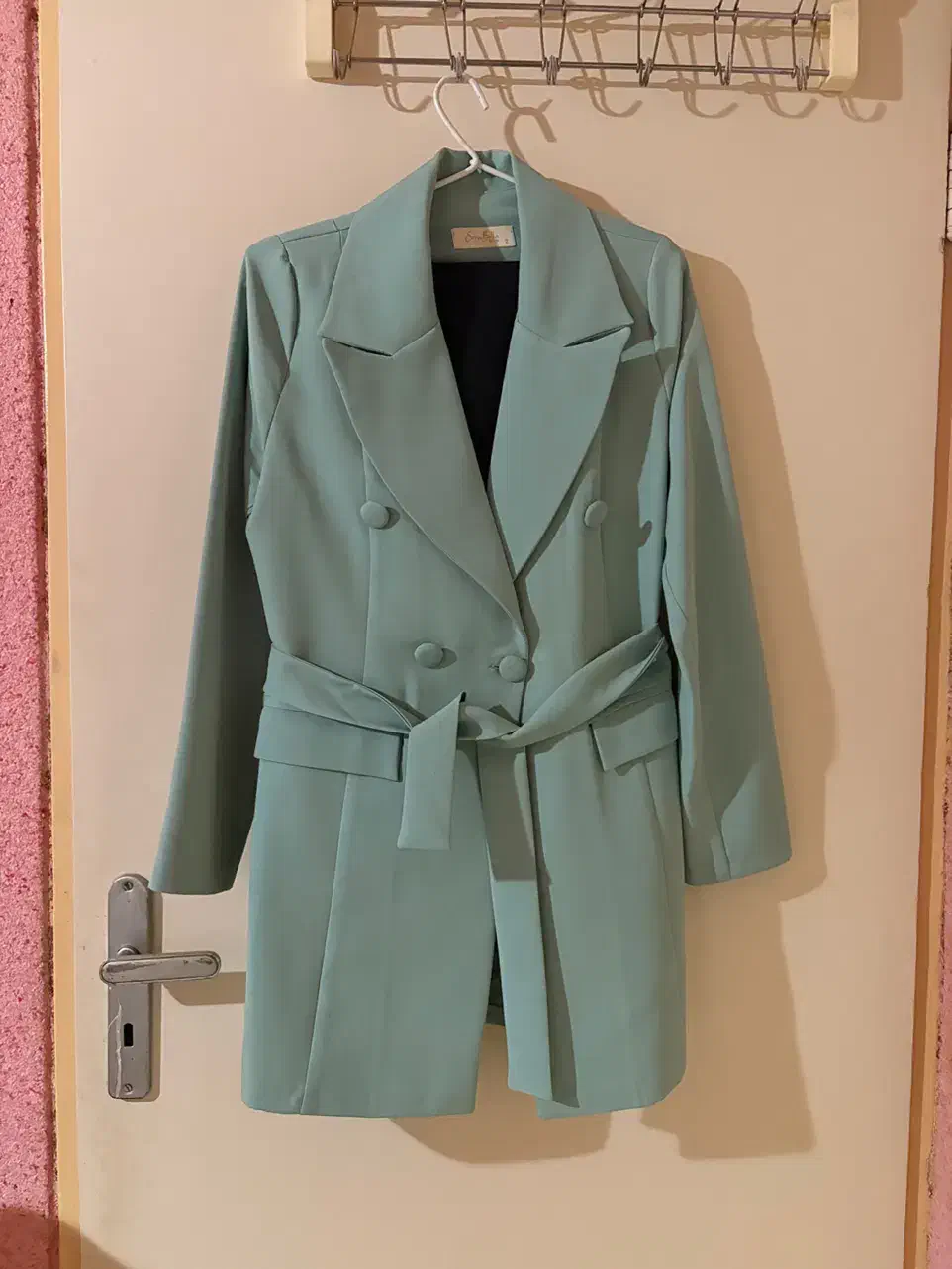 مانتو و بارونی و لباس|لباس|گرگان, |دیوار