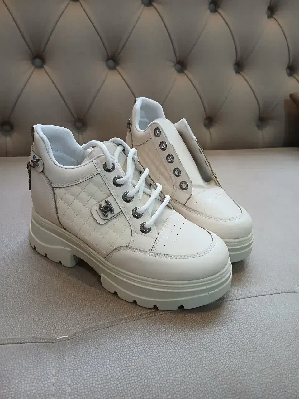 کفش نو|کیف، کفش، کمربند|اصفهان, ردان|دیوار