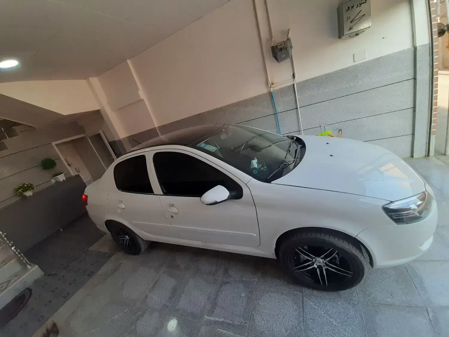 رانا پلاس پانورما 1402 بدون رنگ و کم کار|خودرو سواری و وانت|نیشابور, امام|دیوار