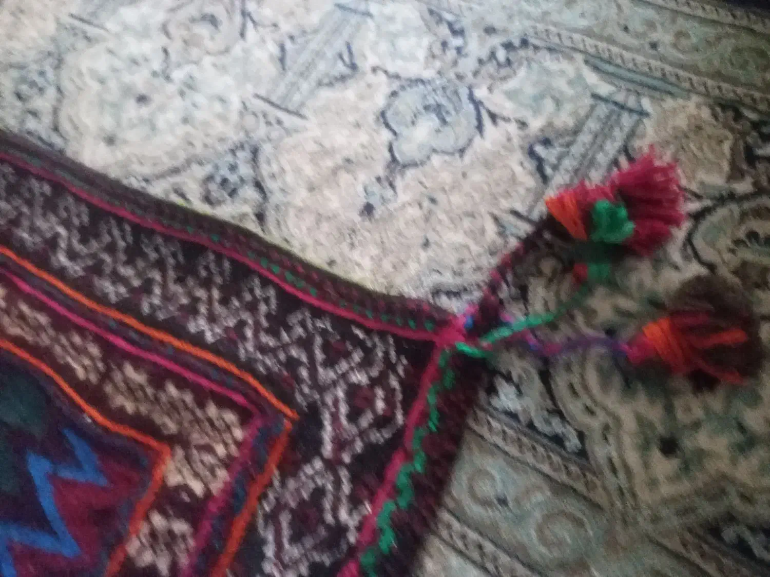 گلیم دست بافت پشم گوسفند|گلیم، جاجیم، گبه|جیرفت, |دیوار