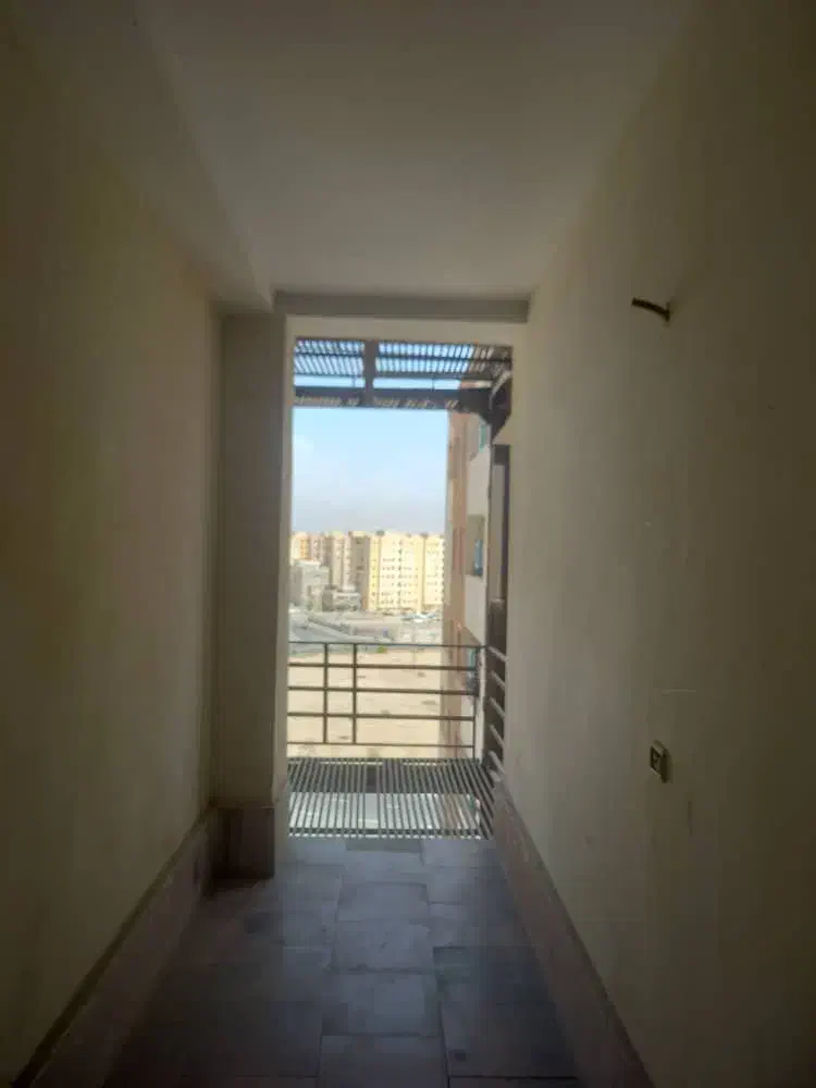 فروش آپارتمان ۸۰ متری ۲ خوابه ابریشم|فروش آپارتمان|چهارباغ, |دیوار