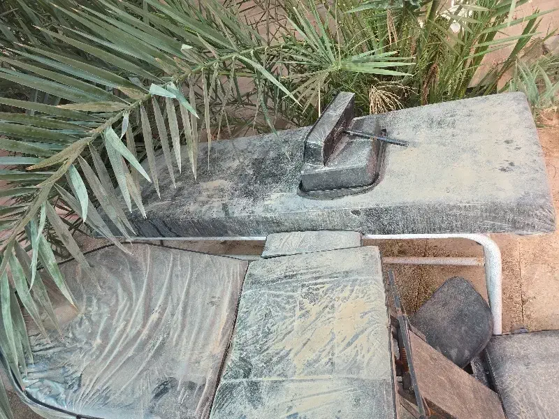 دو عدد تخت بیمار|تخت و صندلی بچه|آبادان, |دیوار