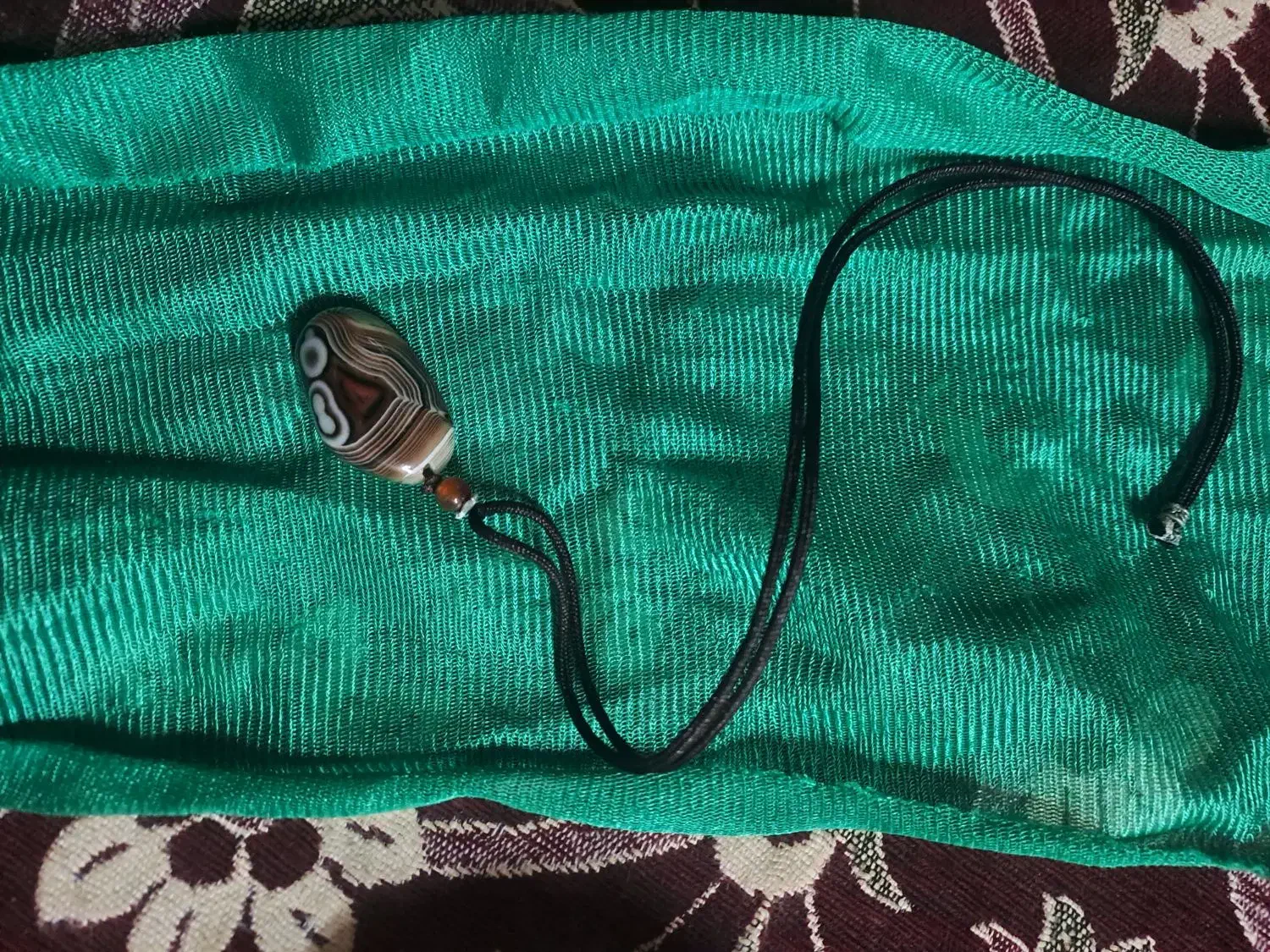 سنگ سلیمان|بدلیجات|بندر دیر, |دیوار