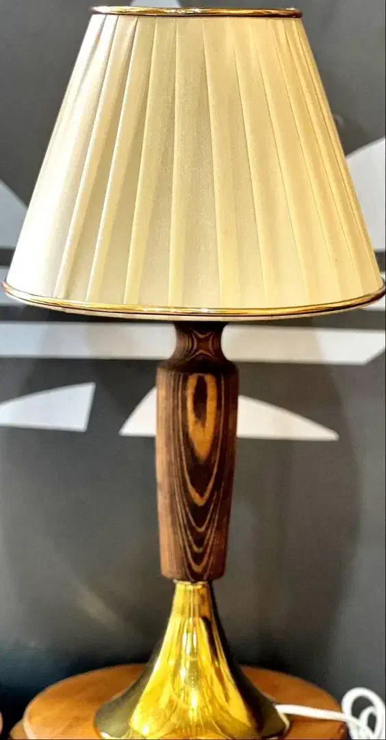 پخش کننده اباژور رومیزی چوبی با کلاهک|چراغ خواب و آباژور|قرچک, مهدیه|دیوار