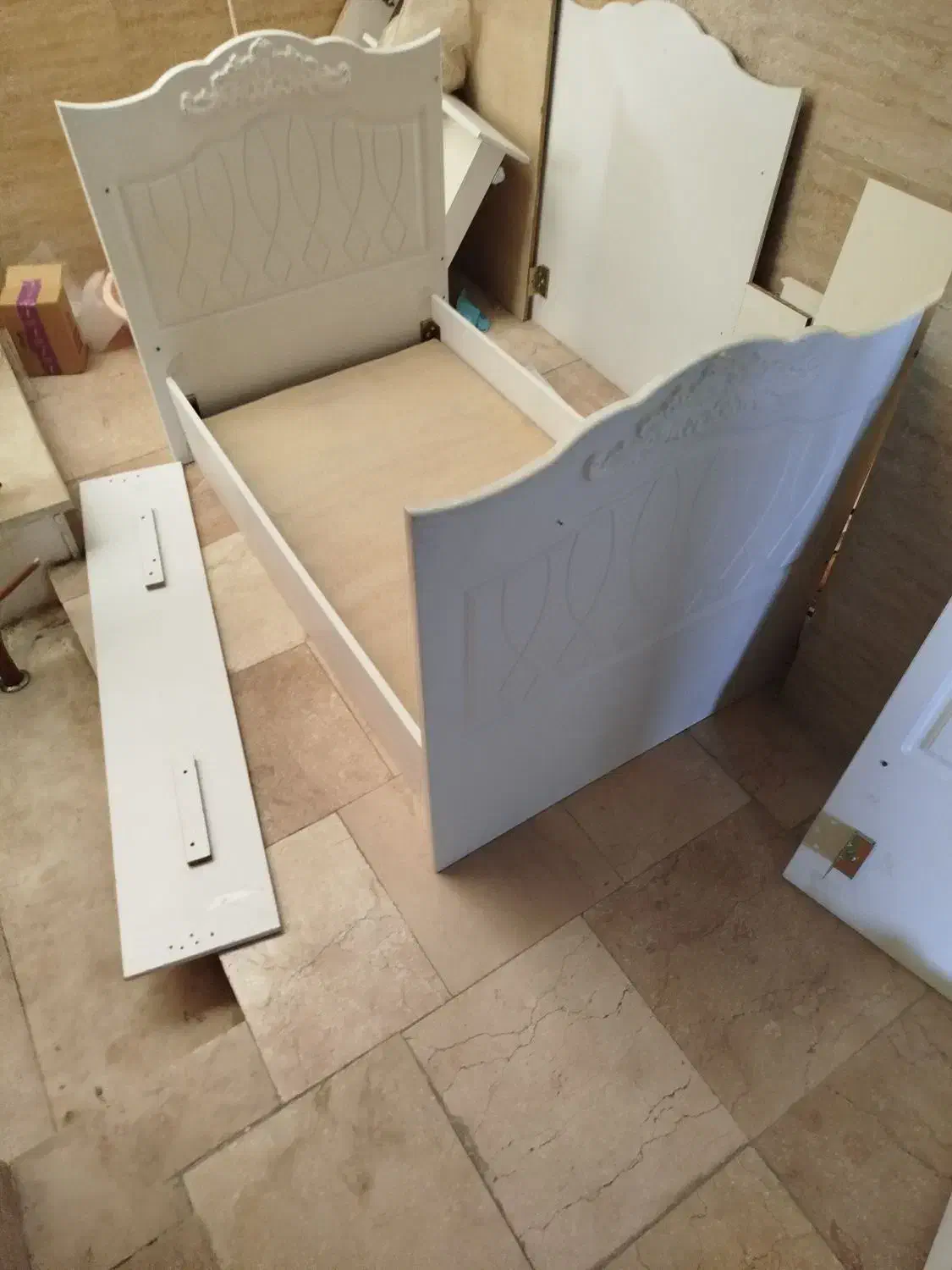 تخت نوجوان و کودک|تخت و سرویس خواب|اسلامشهر, شهرک واوان|دیوار