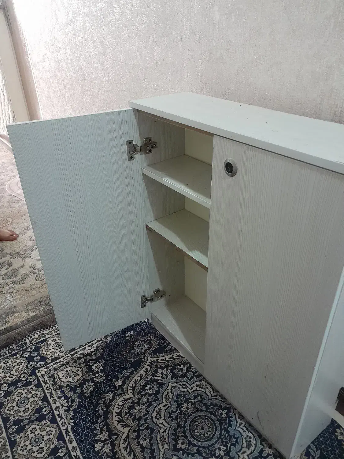 کتابخانه|کتابخانه، شلف، قفسههای دیواری|شهریار, شهرک عباس پور|دیوار