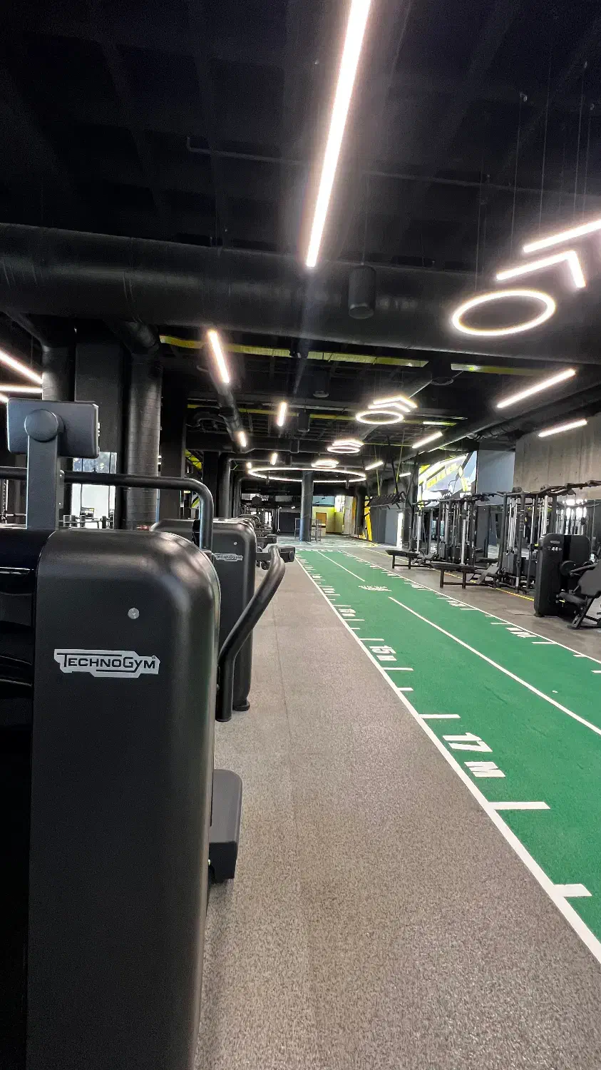 خانم جهت کار در کافه باشگاه ورزشی باشگاه انقلاب|استخدام خدمات فروشگاه و رستوران|تهران, نمایشگاه بین المللی|دیوار