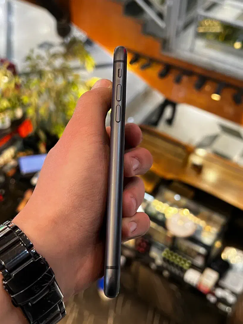 iphone 11|موبایل|تهران, صادقیه|دیوار