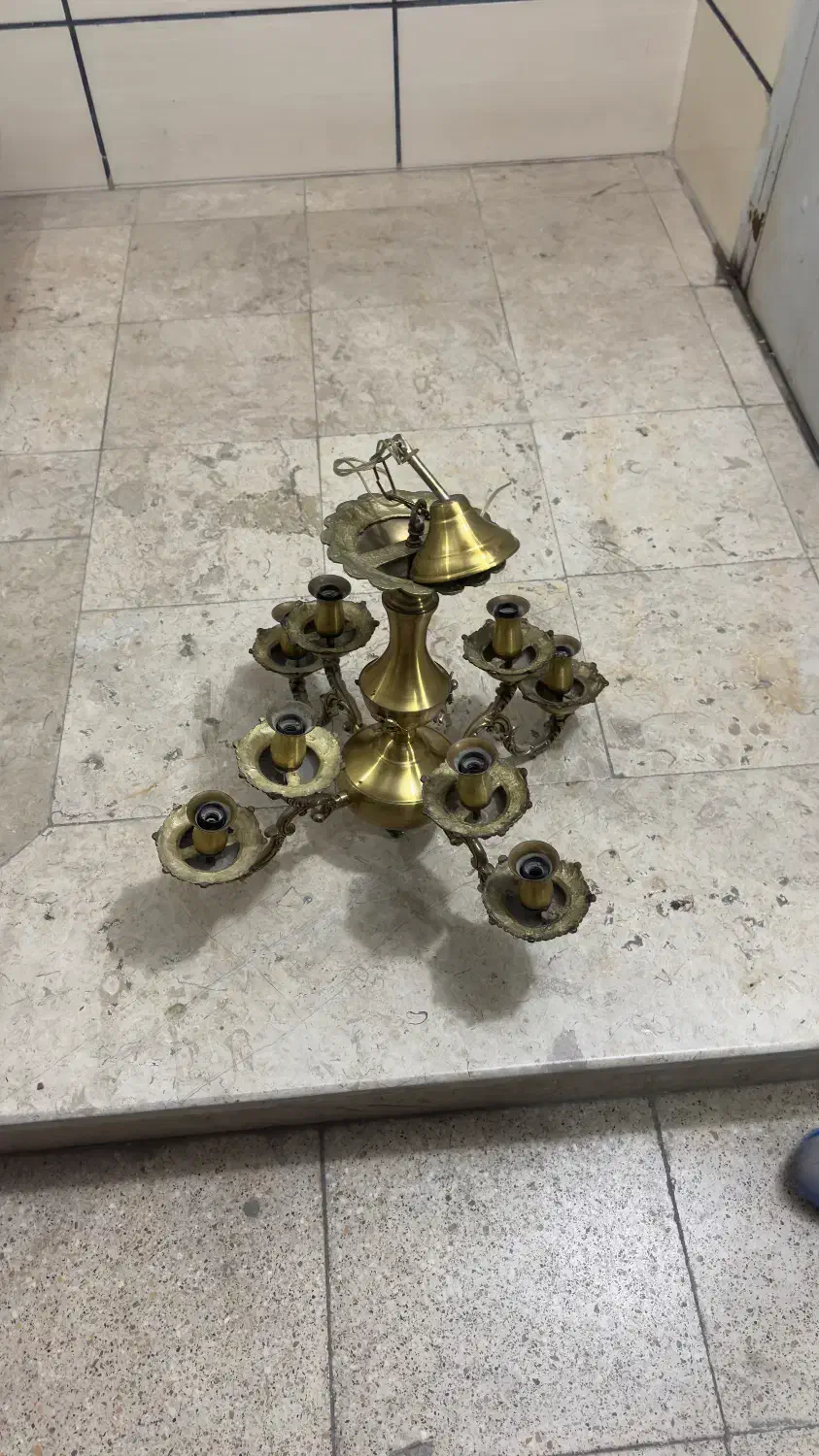 لوستر ۸ شاخه|لوستر و چراغ آویز|سمنان, |دیوار