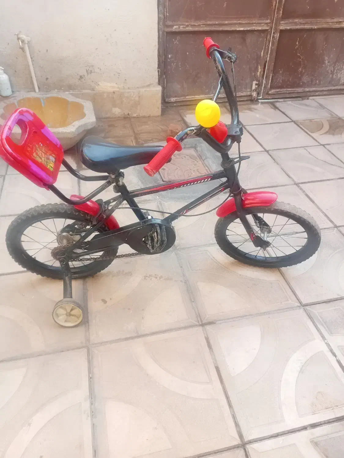 دوچرخه ۲۰ .دوملیون|دوچرخه، اسکیت، اسکوتر|اسفراین, |دیوار