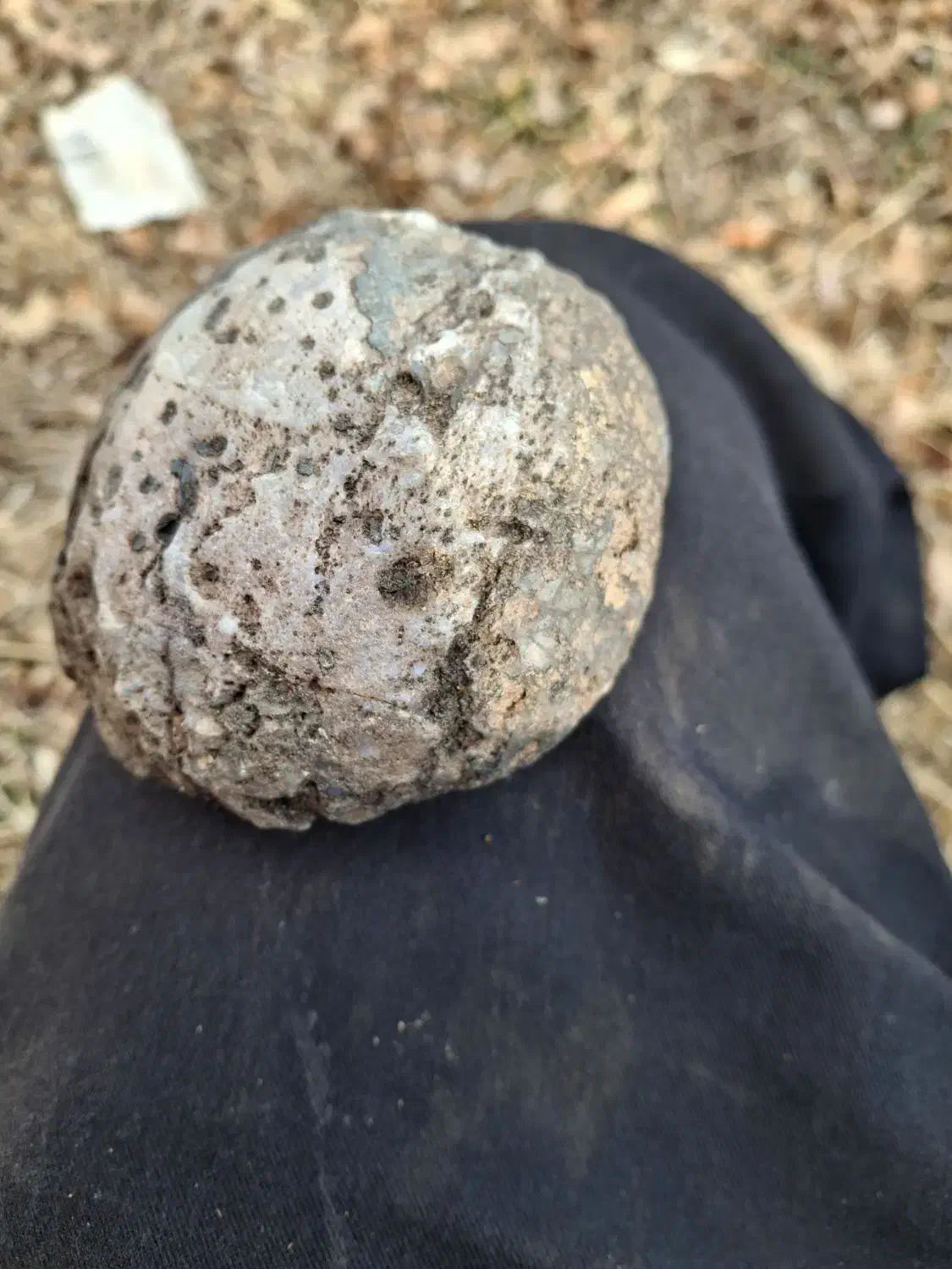 سنگ فروشی|کلکسیون اشیاء عتیقه|زنجان, |دیوار