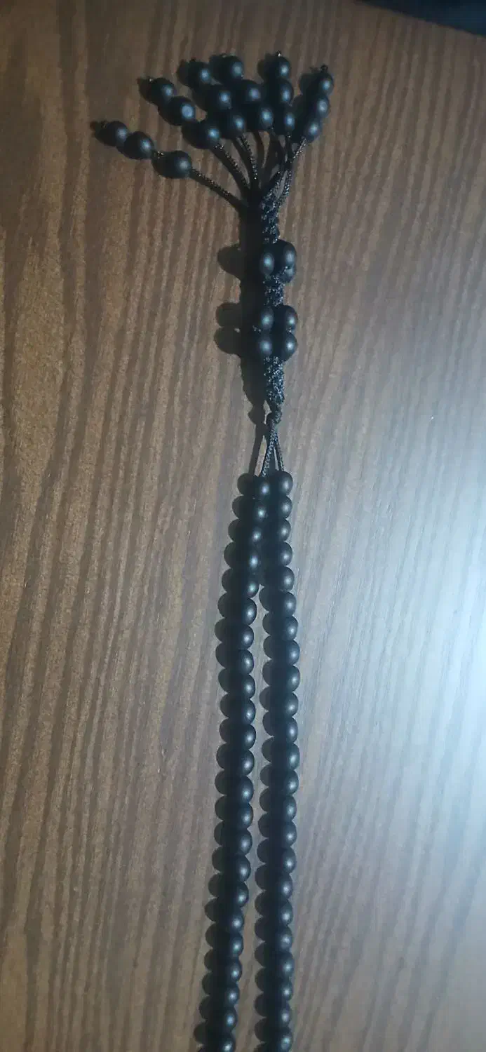 تسبیح یسر|کلکسیون اشیاء عتیقه|رشت, لاکان|دیوار