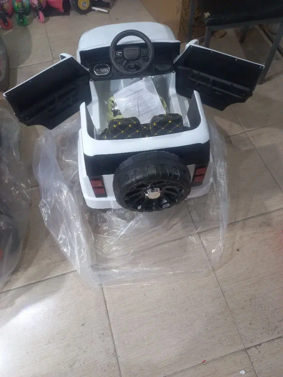 ماشین شارژی نو|اسباب‌بازی بچه|مراغه, |دیوار