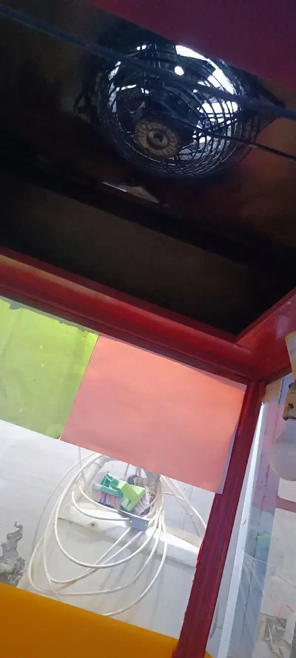 فر ساندویچی|کافیشاپ و رستوران|چمران, |دیوار