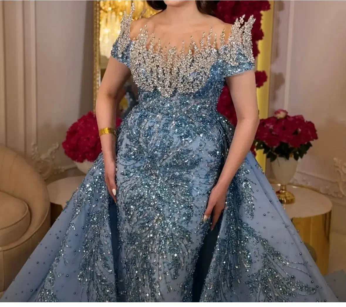 لباس مجلسی|لباس|قزوین, |دیوار