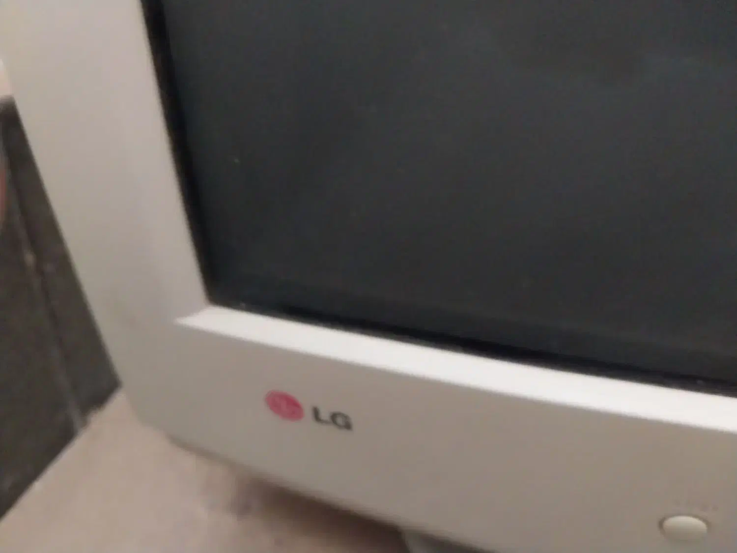 مانیتور LG|رایانه رومیزی|یزد, |دیوار