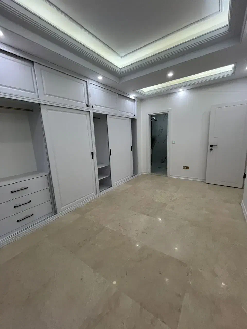 ۱۰۰متری فول امکانات نارمک (مستطیل طلایی )