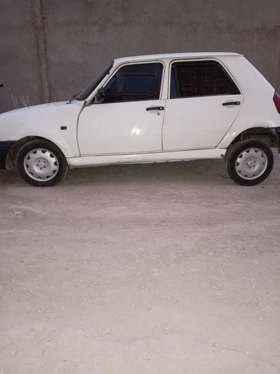 نیو پی کی|خودرو سواری و وانت|نیشابور, جمهوری|دیوار