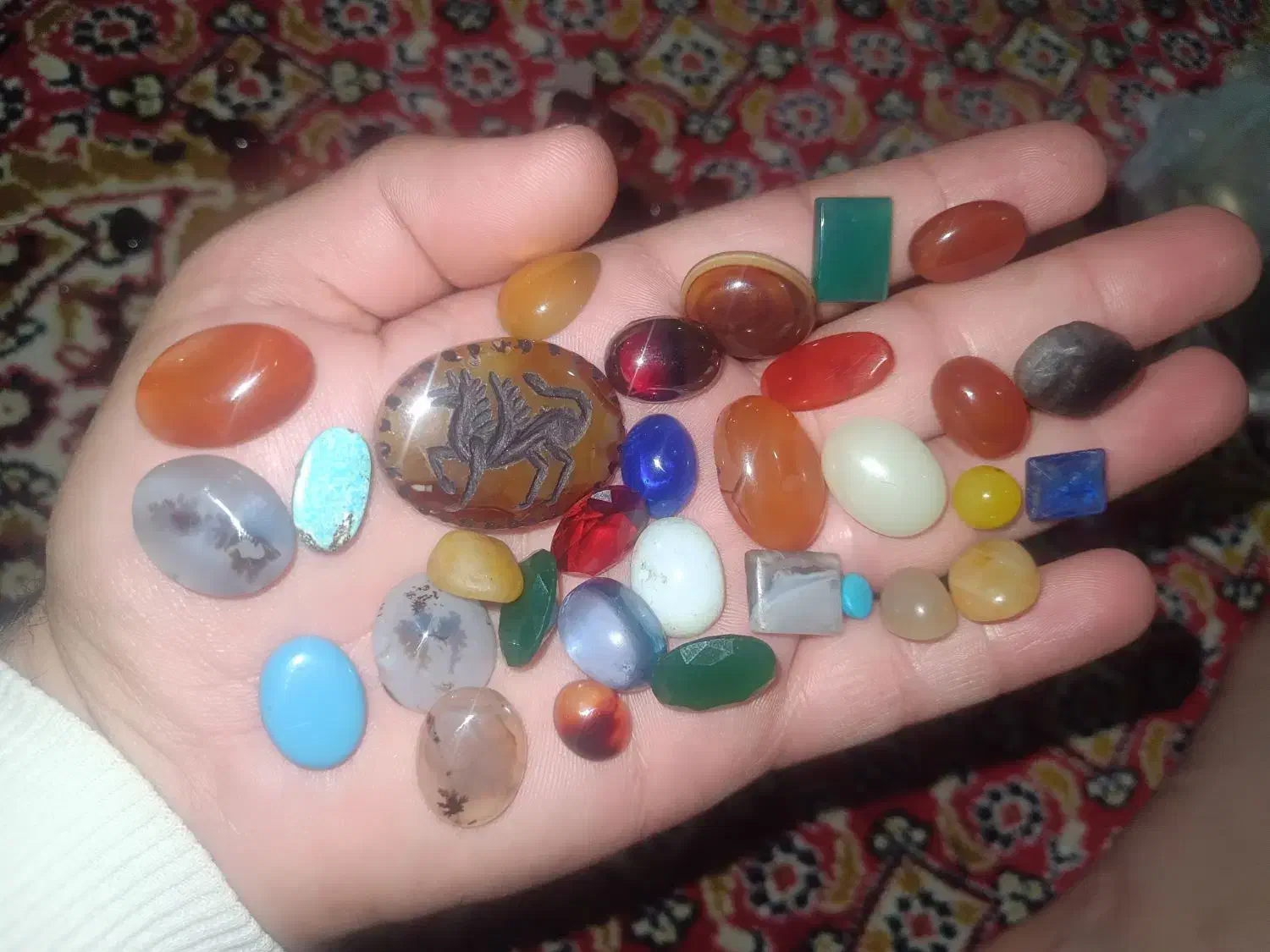 نگین های عقیق فیروزه شجری یاقوت شرفشمس|جواهرات|بستان آباد, |دیوار