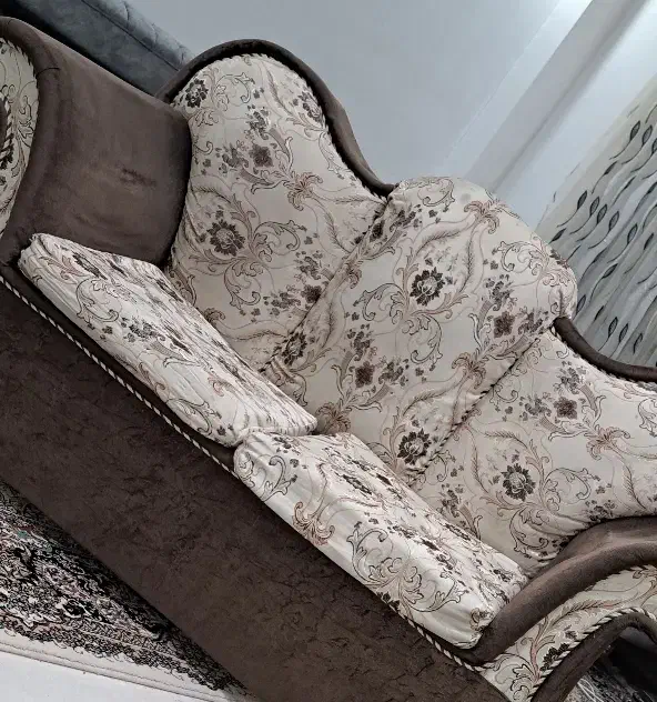 مبل کاکرده|مبلمان خانگی و میز عسلی|اسفراین, |دیوار