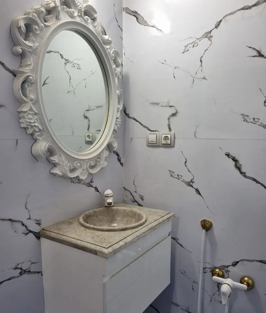 اپارتمان میدان امام حسین مجتمع باران|فروش آپارتمان|یزد, |دیوار