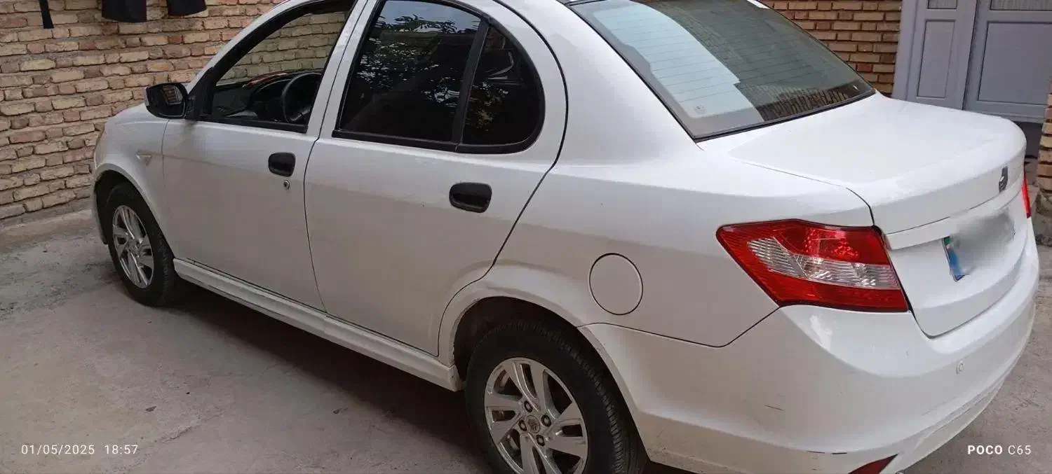 بخاطر نیاز مالی میفروشم  و فروش فوری فوری|خودرو سواری و وانت|پارس‌آباد, |دیوار