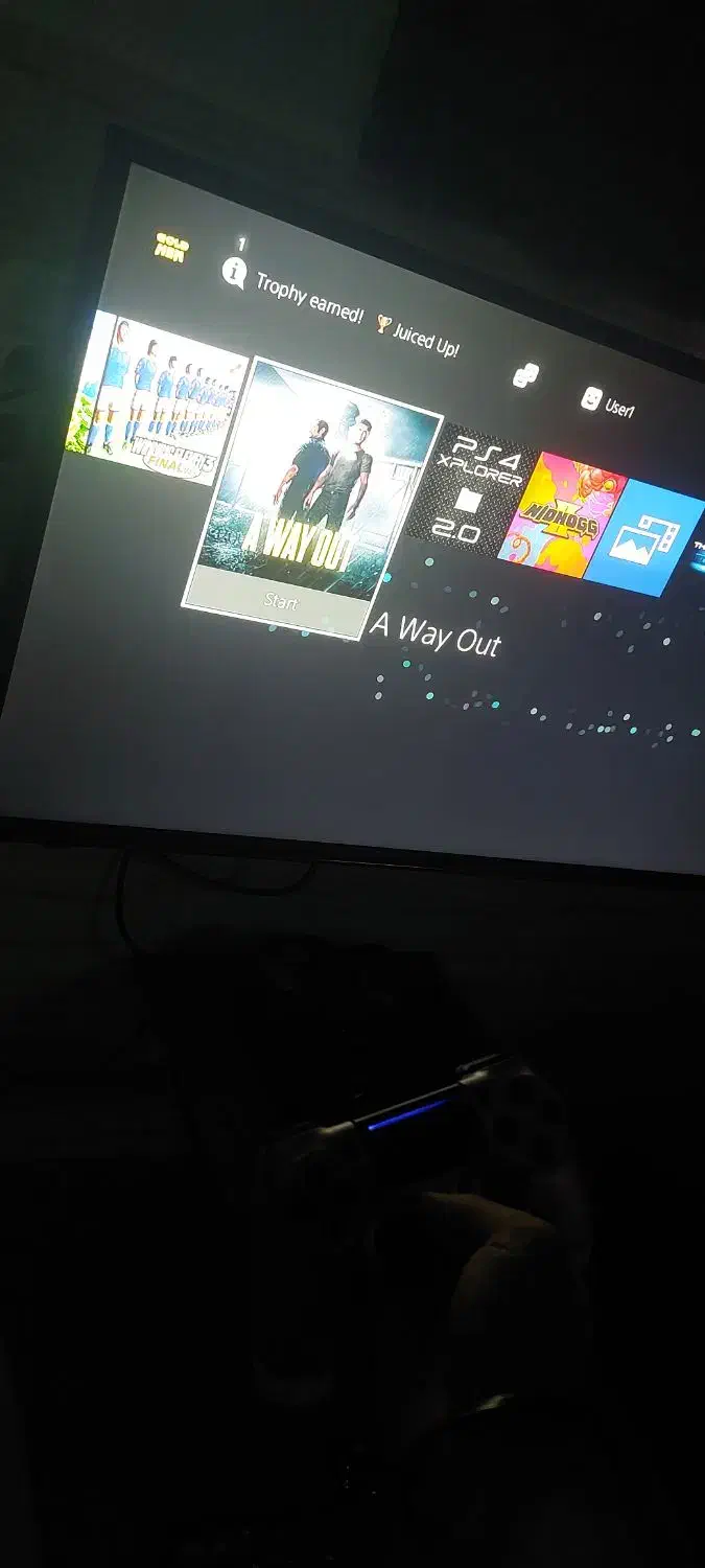 کنسول ps4 slimکپی خور در حد دو دسته|کنسول، بازی ویدئویی و آنلاین|رشت, حمیدیان|دیوار