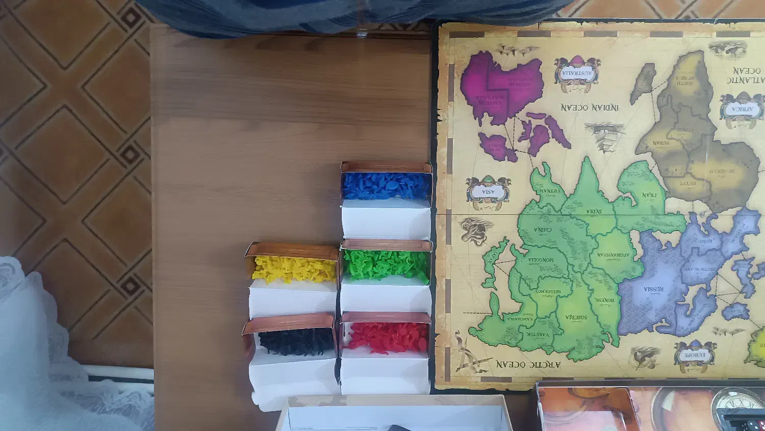 بازی ریسک تولید نواوران|اسباب‌‌بازی|بافق, |دیوار