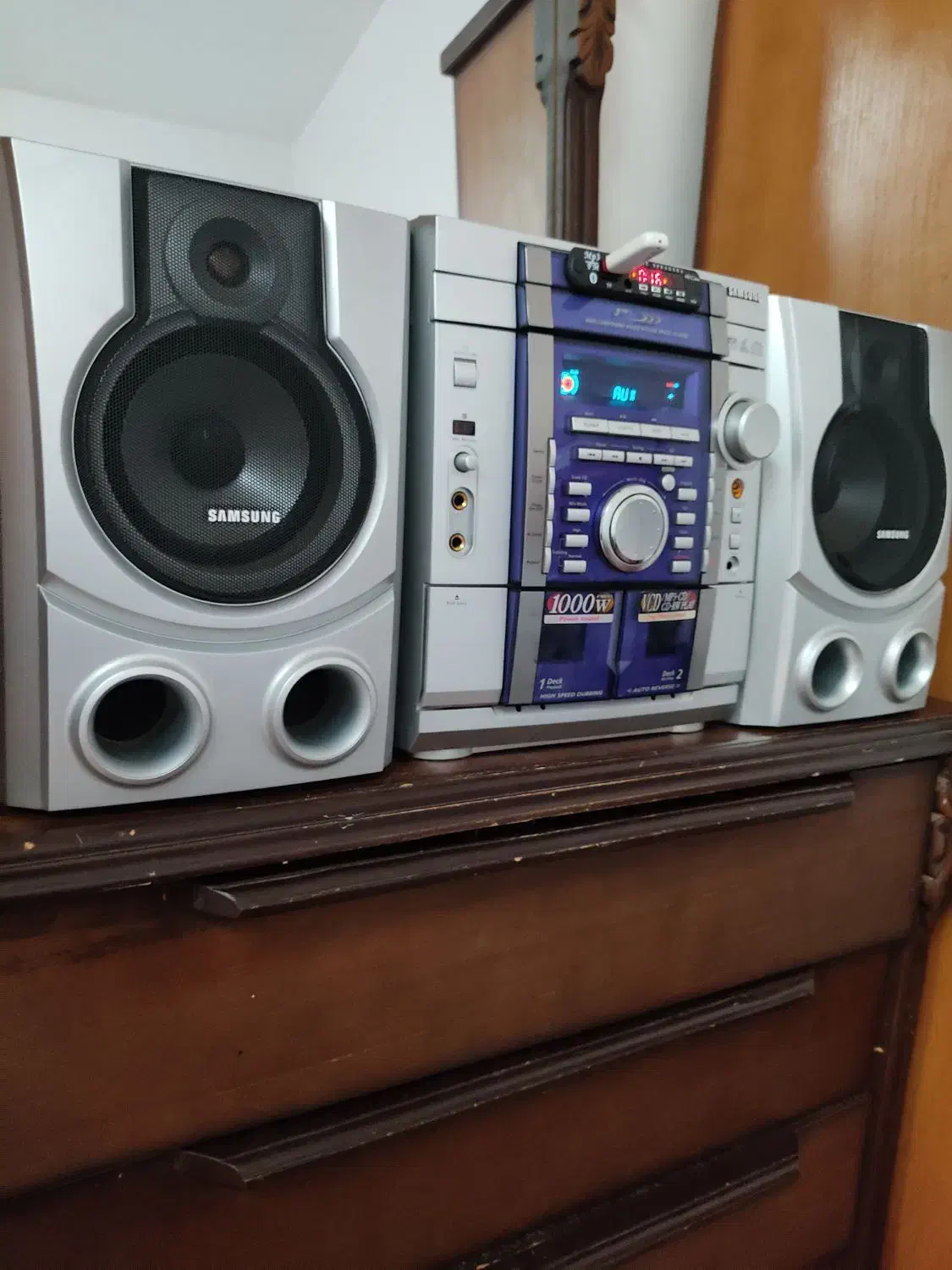 تلویزیون ال جی 21اینج و ضبط فلش خور سام سونگ|تلویزیون و پروژکتور|بناب, |دیوار