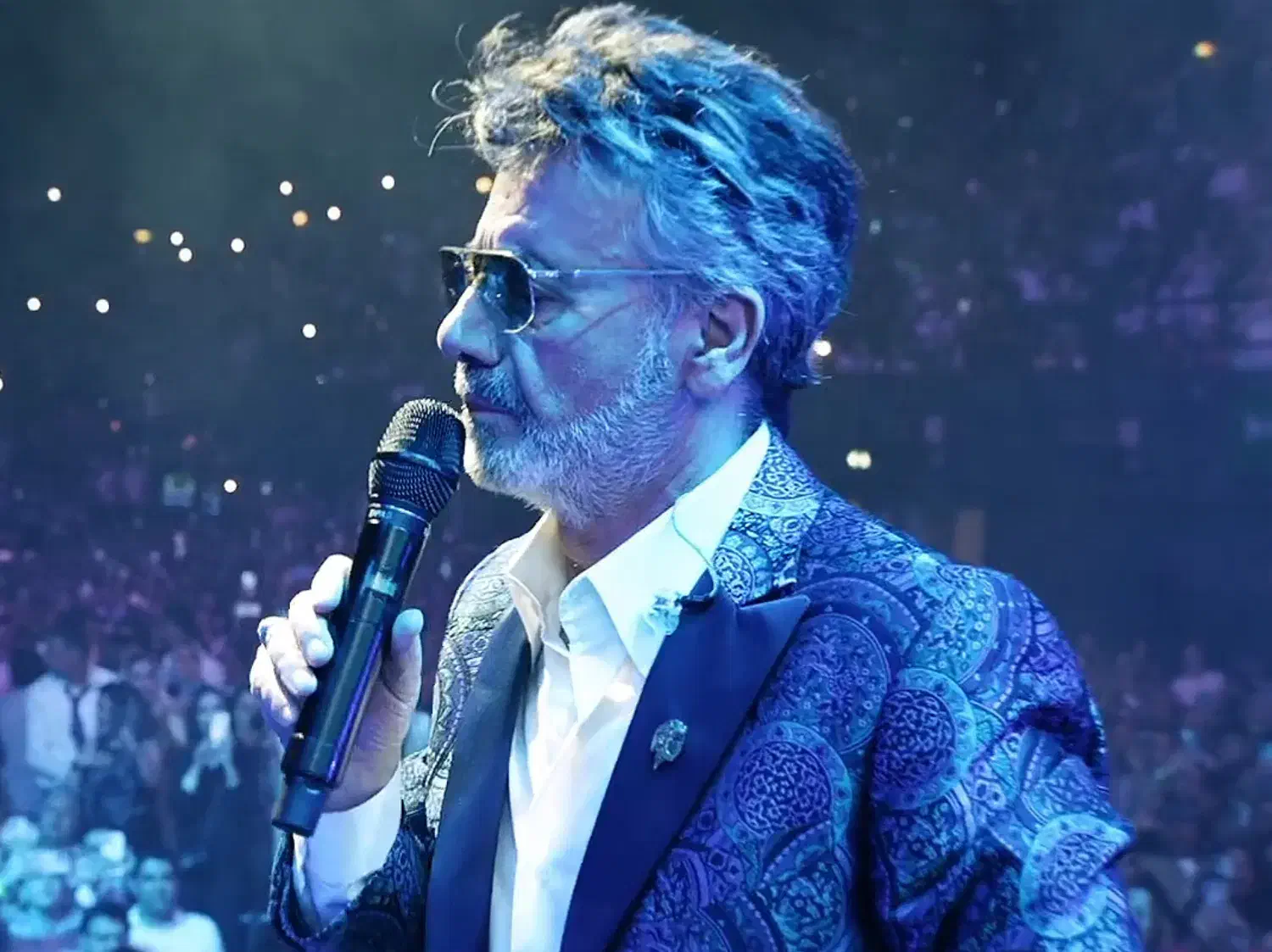 ۷۰۰۰ آهنگ صوتی قدیمی ایرانی در یک فلش ۶۴ گیگ|فیلم و موسیقی|تهران, عباسآباد|دیوار