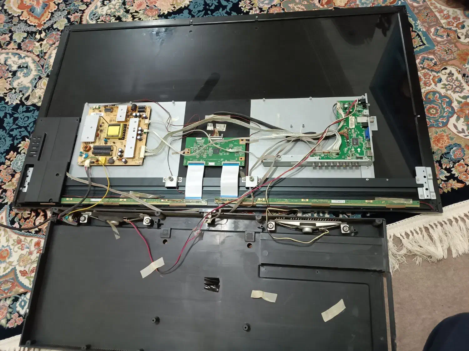 تلوزیون صنام پنل شکسته 46 اینج|تلویزیون و پروژکتور|رشت, کوی طالقانی|دیوار