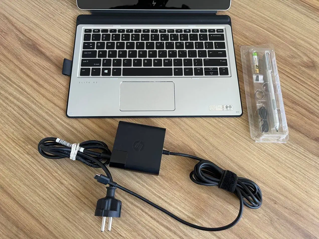 Hp elite x2 1012 G2|رایانه همراه|بهبهان, |دیوار