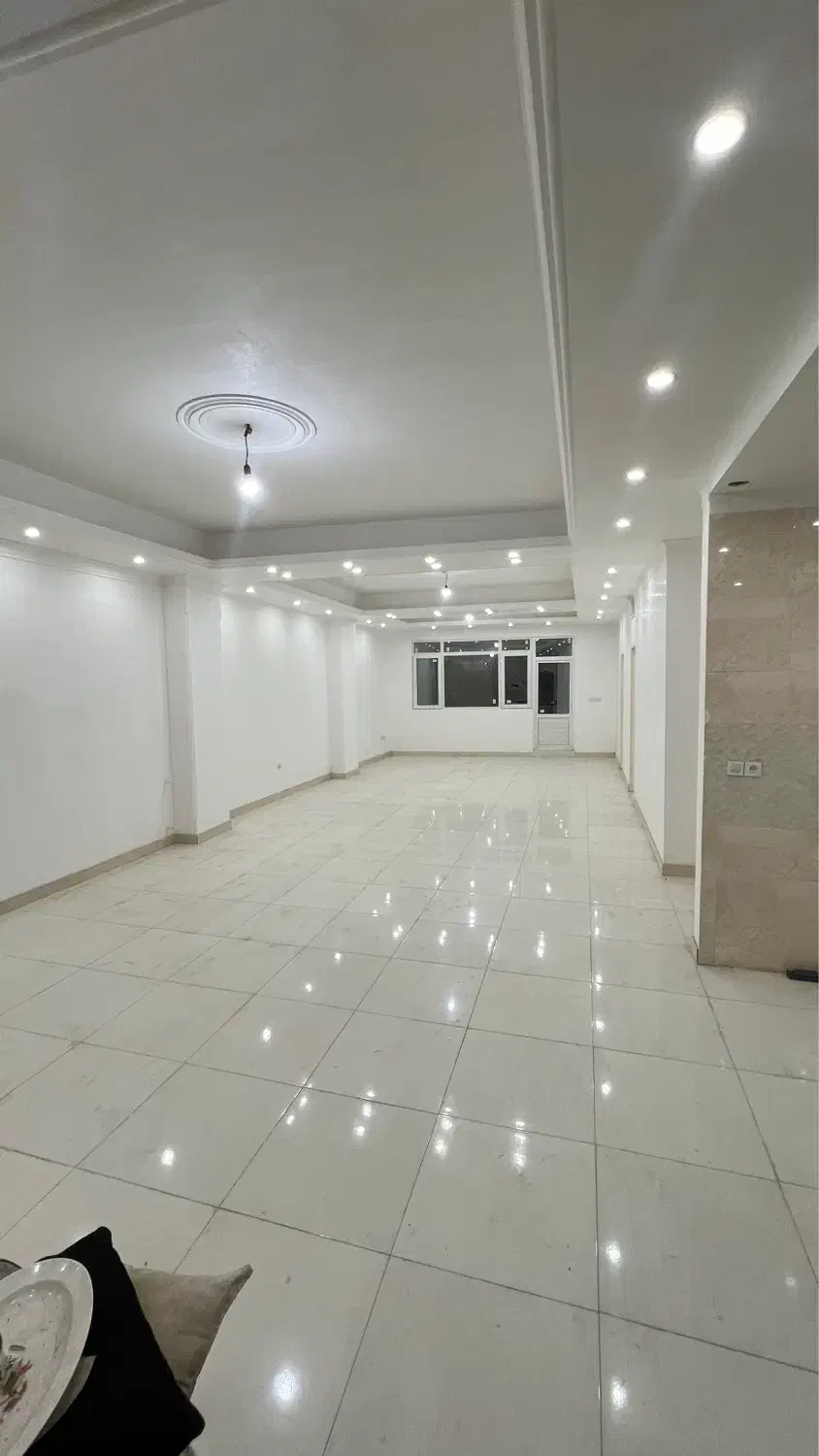 اجاره آپارتمان۱۲۰متری نزدیک مترو خیابان سهیل