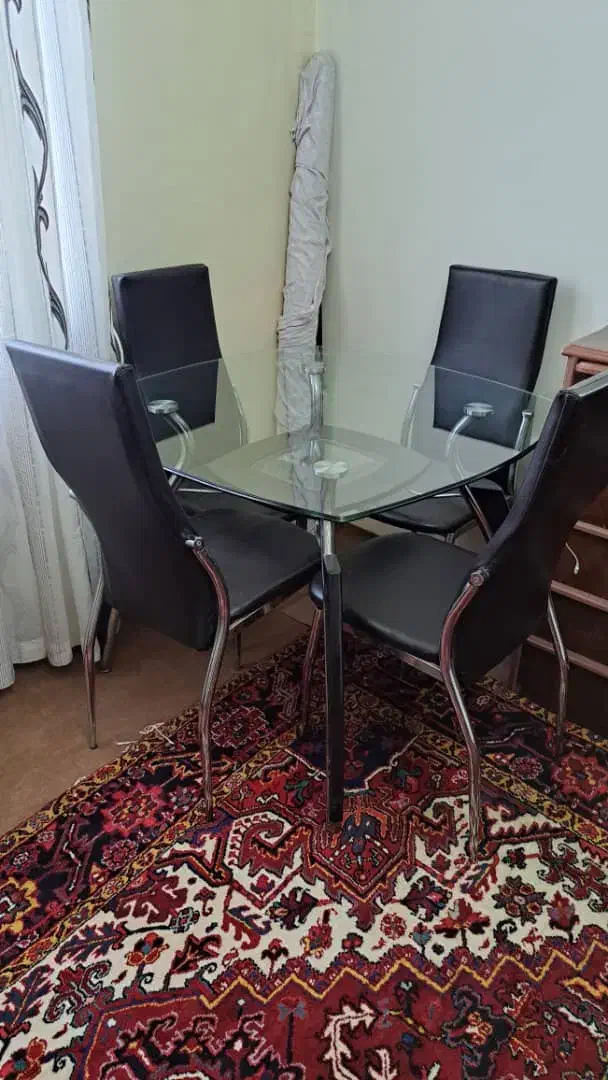 میز نهار خوری (۴ نفره)|میز و صندلی غذاخوری|تبریز, |دیوار